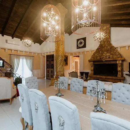 Βίλα Grand Mansion &