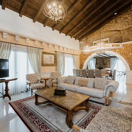 Grand Mansion &