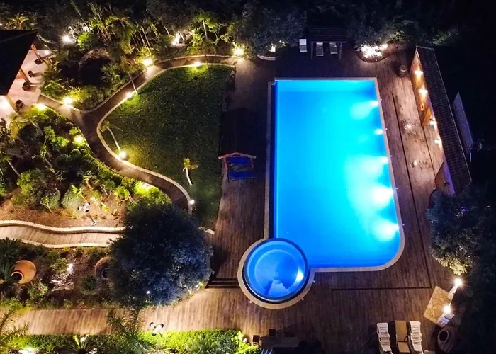 Grand Mansion & Vila