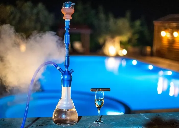 Grand Mansion & * Phrenaros